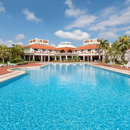 Watermark Hotel Okinawa Kume Island Kumejima Buitenkant foto