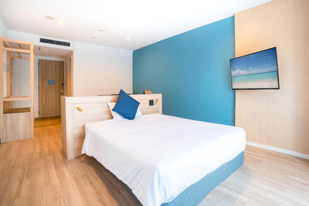 Watermark Hotel Okinawa Kume Island Kumejima Buitenkant foto