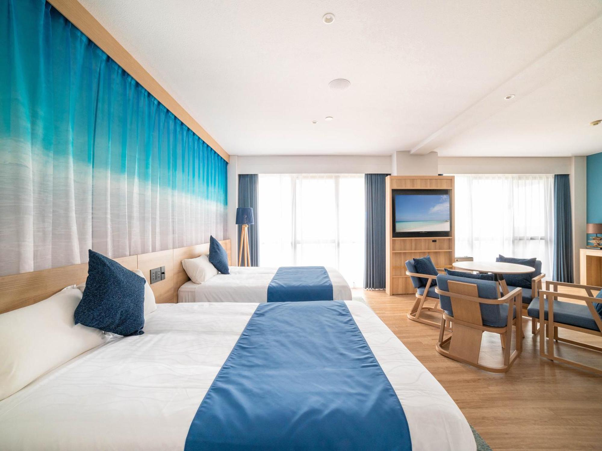 Watermark Hotel Okinawa Kume Island Kumejima Buitenkant foto