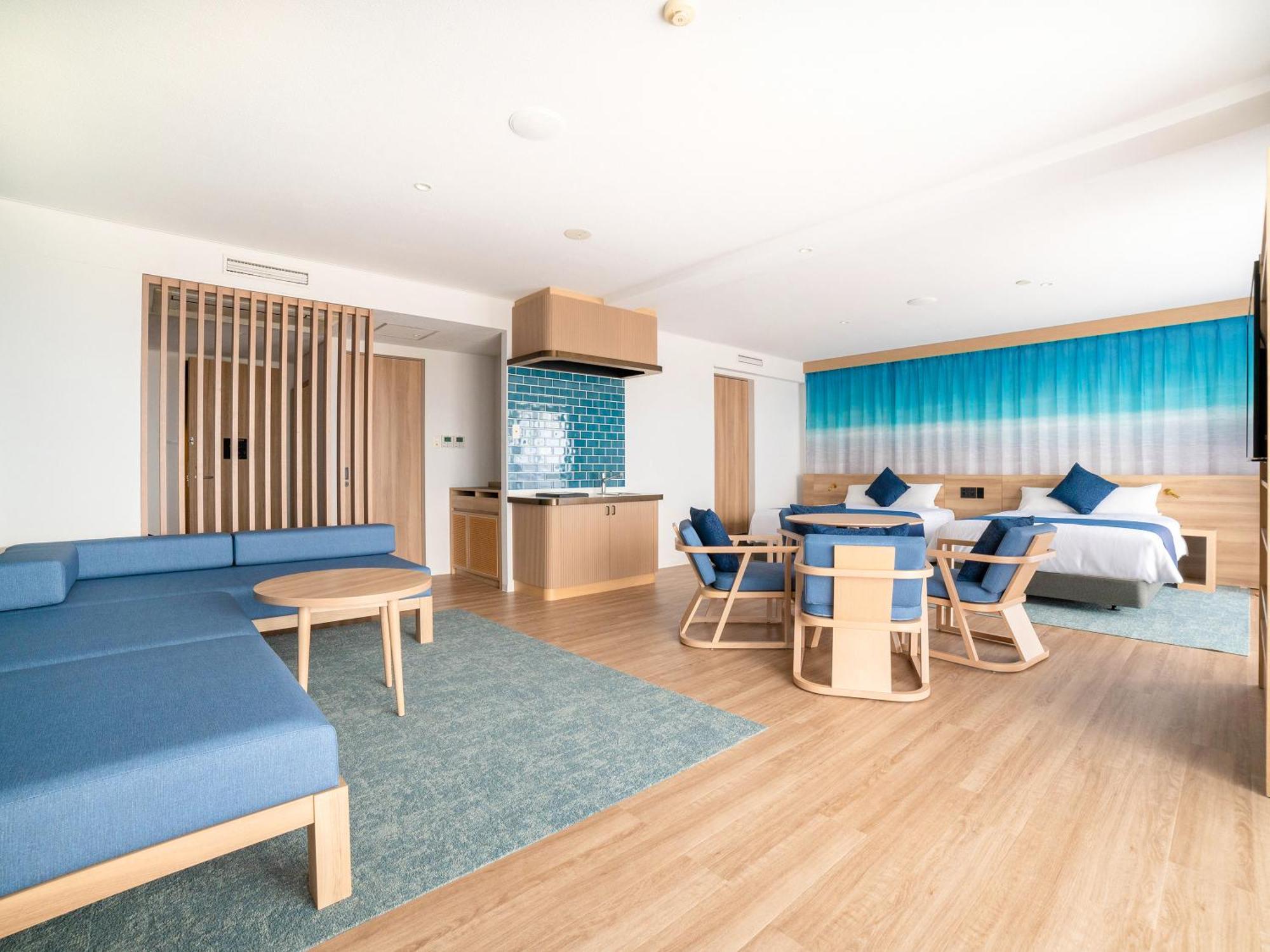 Watermark Hotel Okinawa Kume Island Kumejima Buitenkant foto